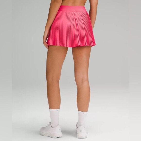 Lululemon HR Pleated Tennis Skirt-NWT!! - Picture 2 of 11